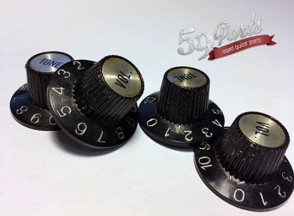 画像1: 59 PARTS/SET OF 4 AGED RELIC GIBSON 335 WITCH HAT KNOBS BLACK/GOLD US SIZE /ノブ/ビンテージパーツ/全国一律送料無料 (1)